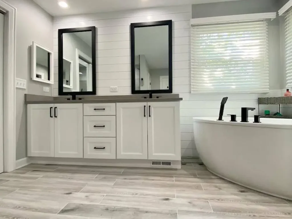 Waterproof Vinyl Plank Flooring - Simon Motion Flooring in Orlando FL, image size:1024x768